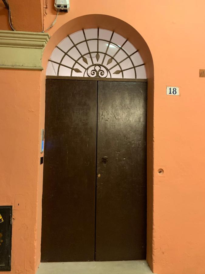 L'8Boutique Via Piella Διαμέρισμα Μπολόνια Εξωτερικό φωτογραφία
